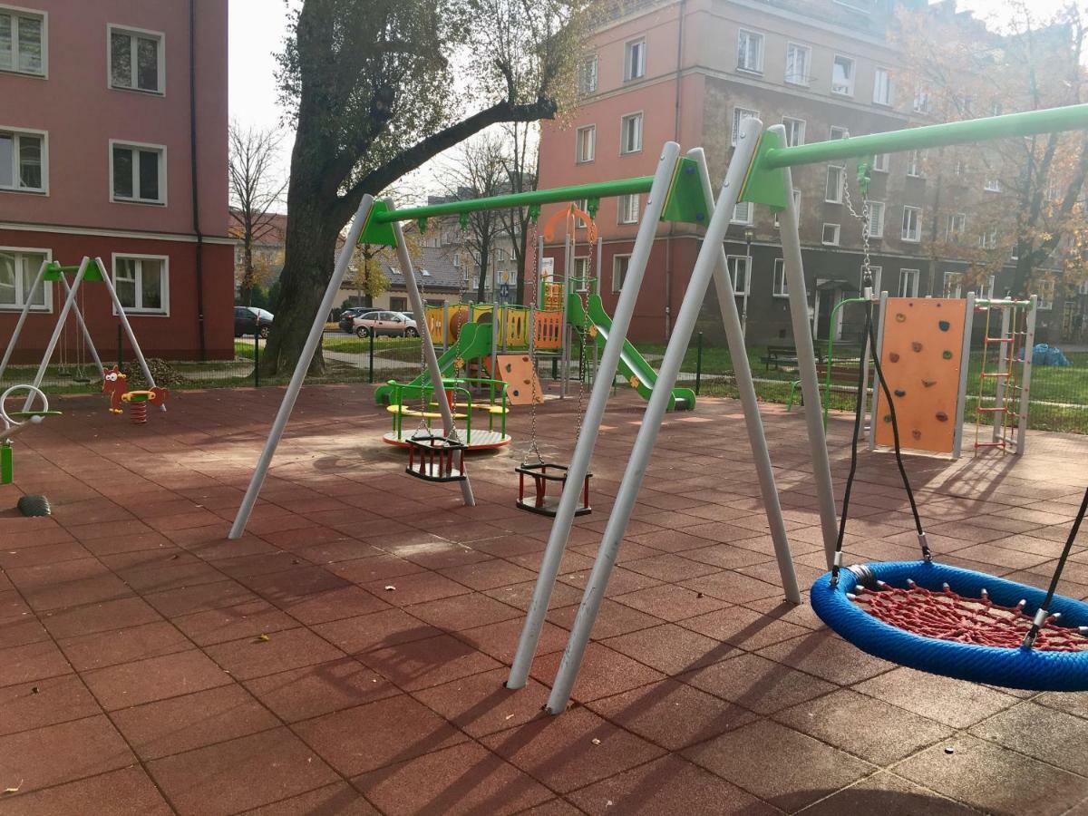 Apartament Przy Stadionie Daire Tychy Dış mekan fotoğraf